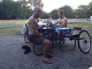 Escritório no camping grátis